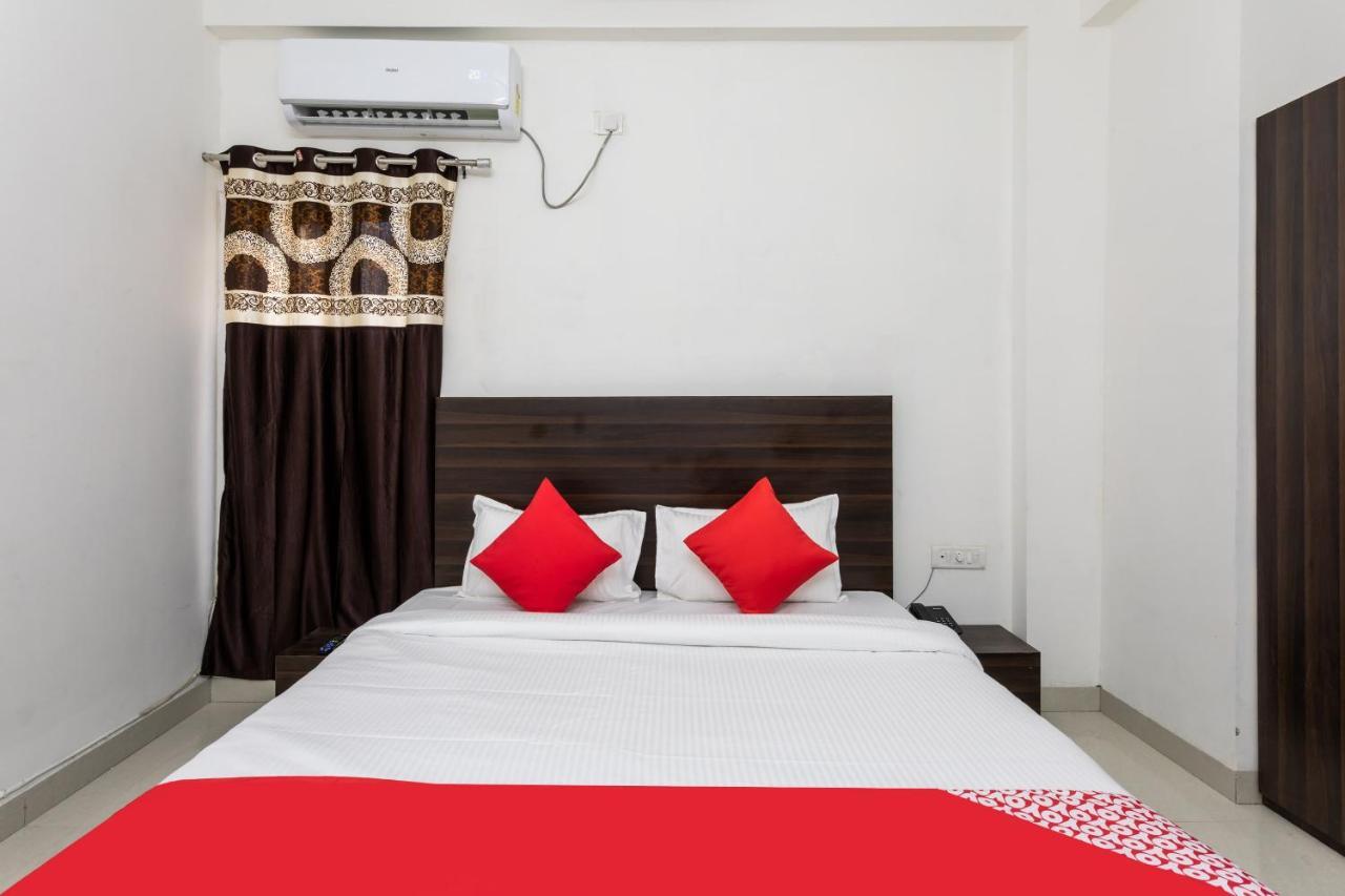 Oyo Preferred 29923 Vishram Guest House Hotel Indore