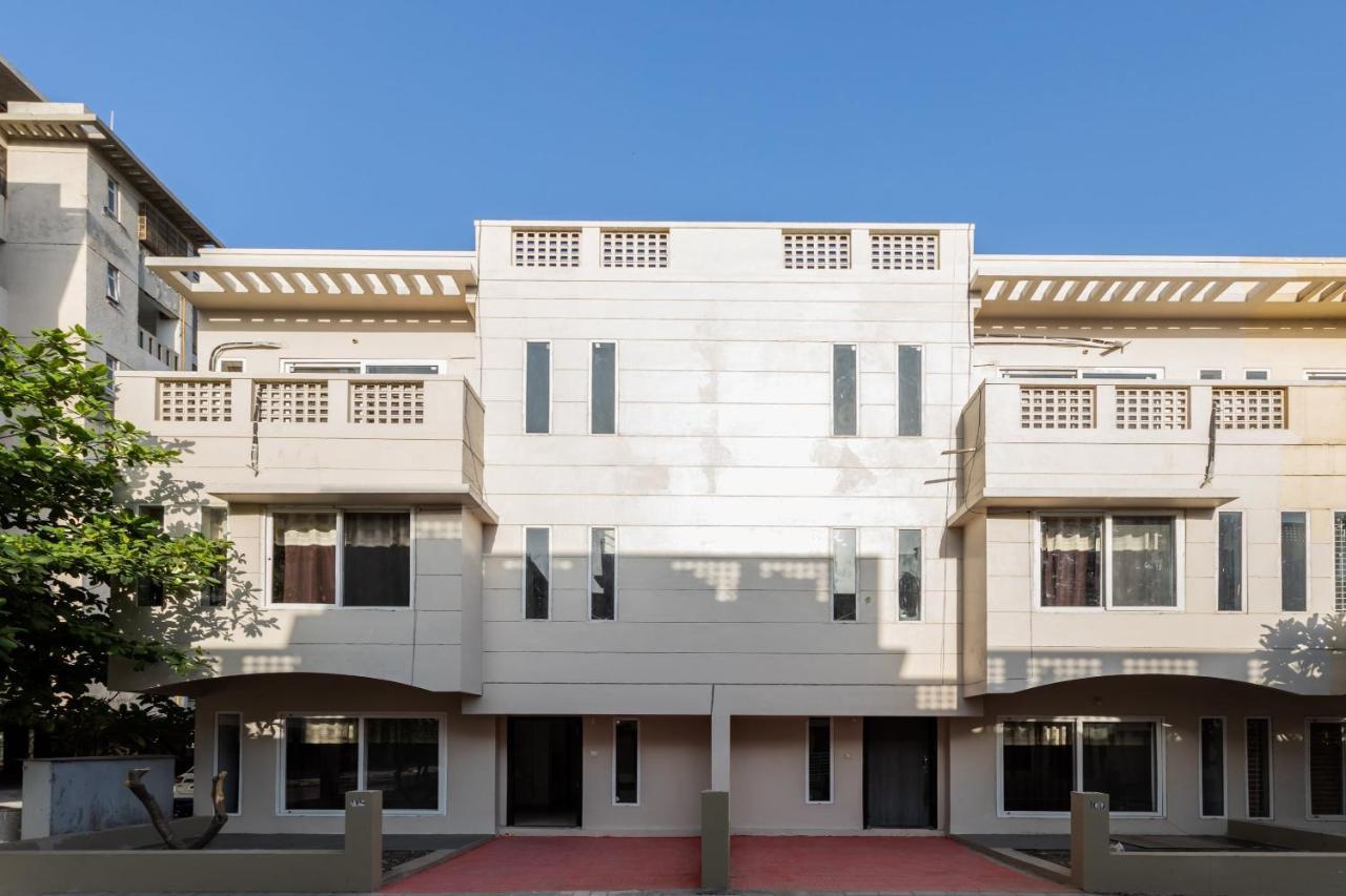 Oyo Preferred 29923 Vishram Guest House Hotel 3*