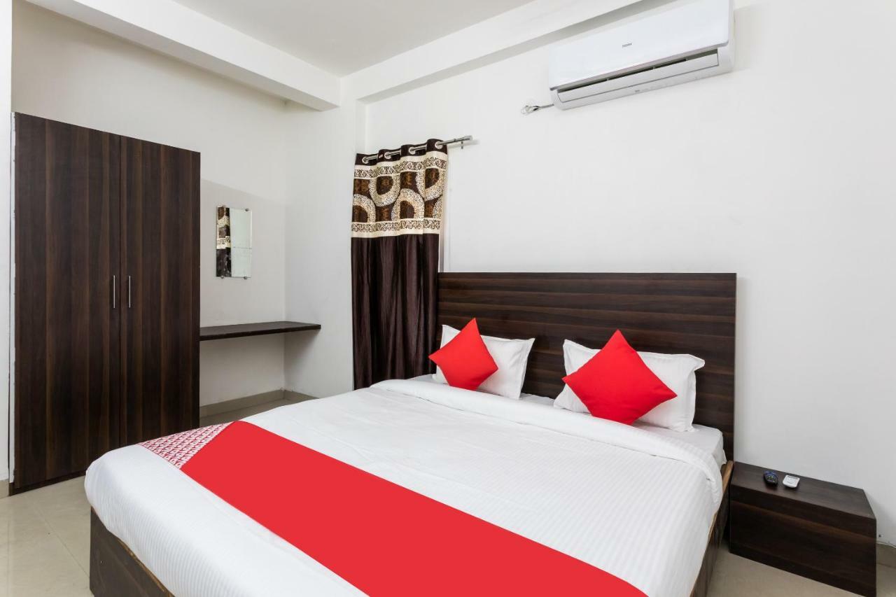 Oyo Preferred 29923 Vishram Guest House Hotel Indore